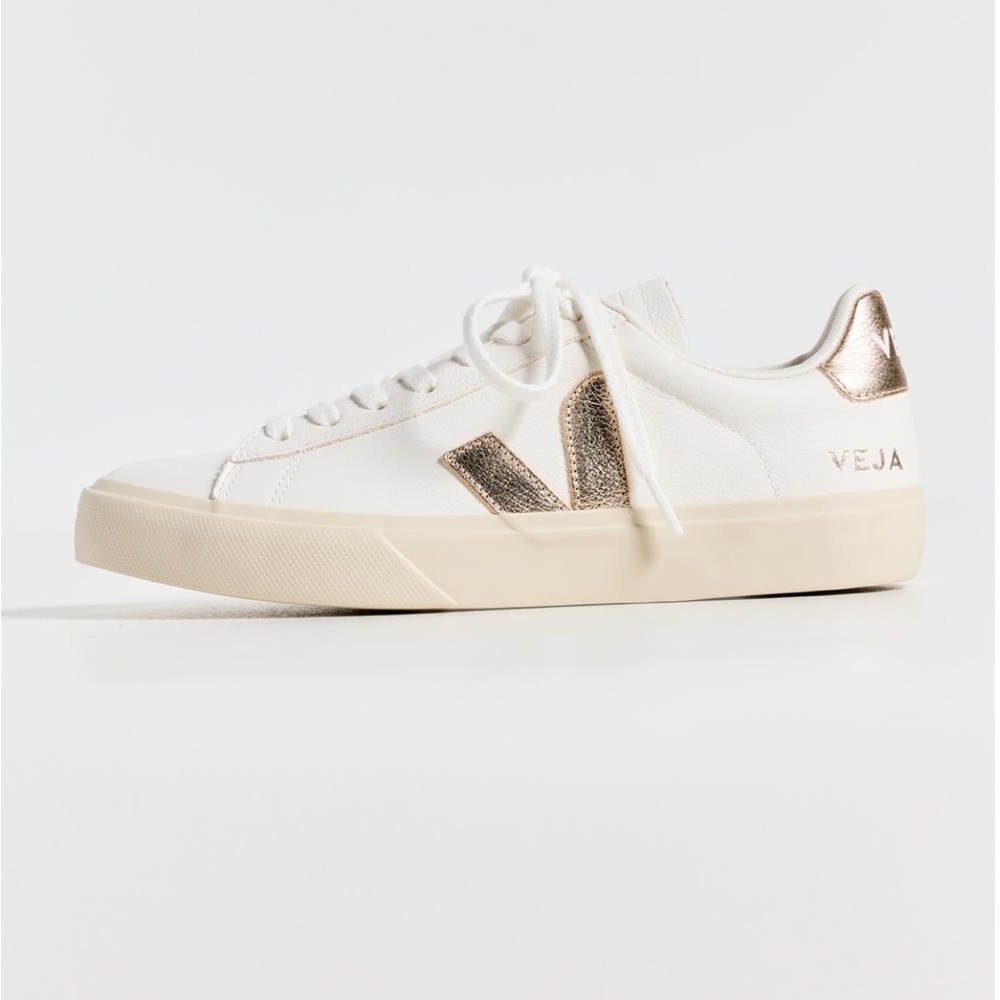 NWT Veja Women Campo Sneakers Extra White - Platine